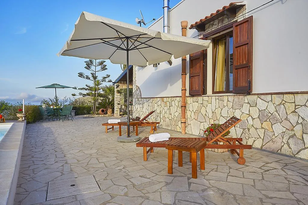 Villa Del Poggio سكوبيلو